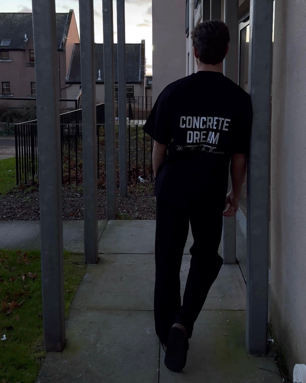 Black Oversized Classic Logo Tee